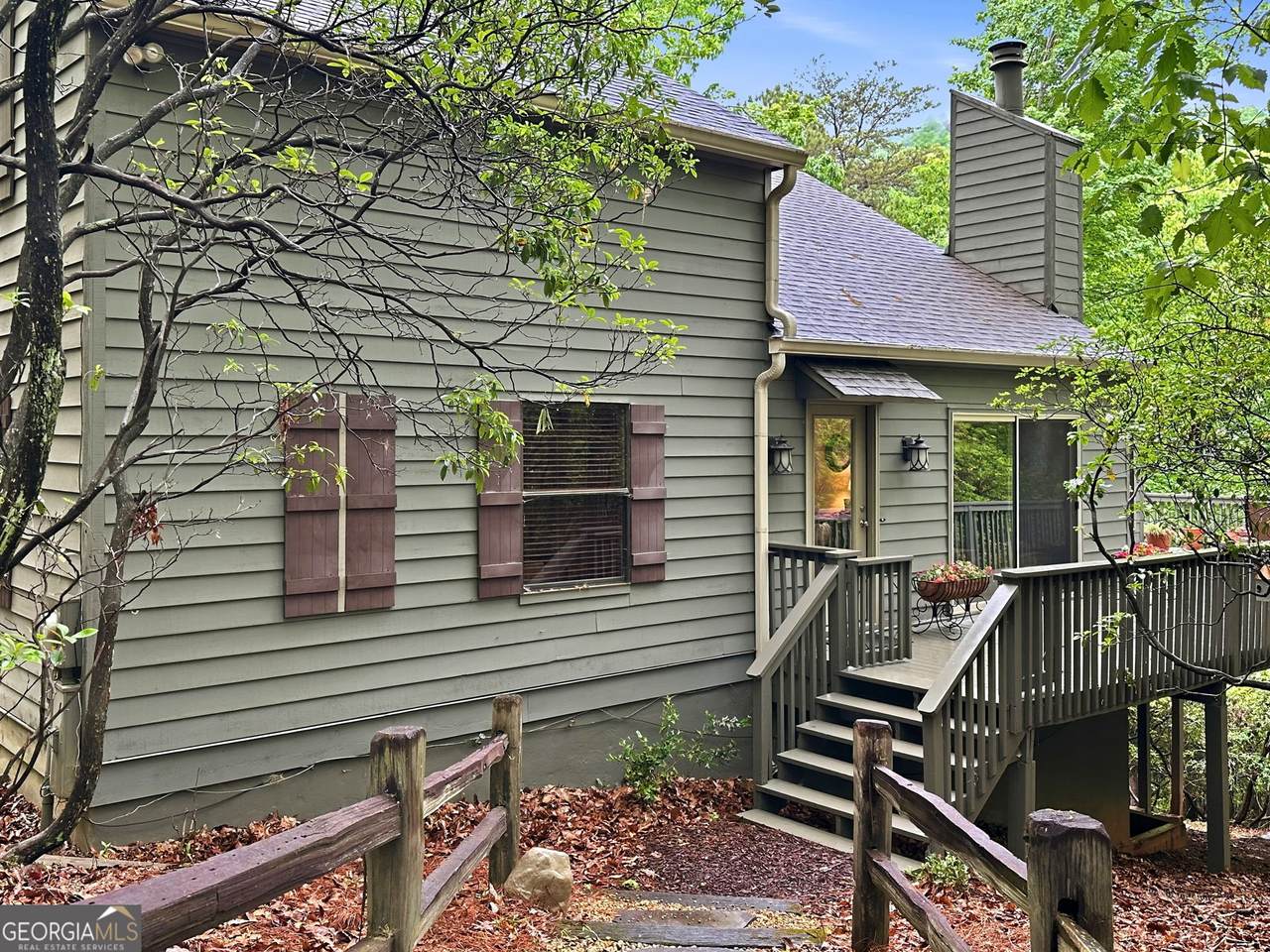 484 Owls Brow - Photo 1