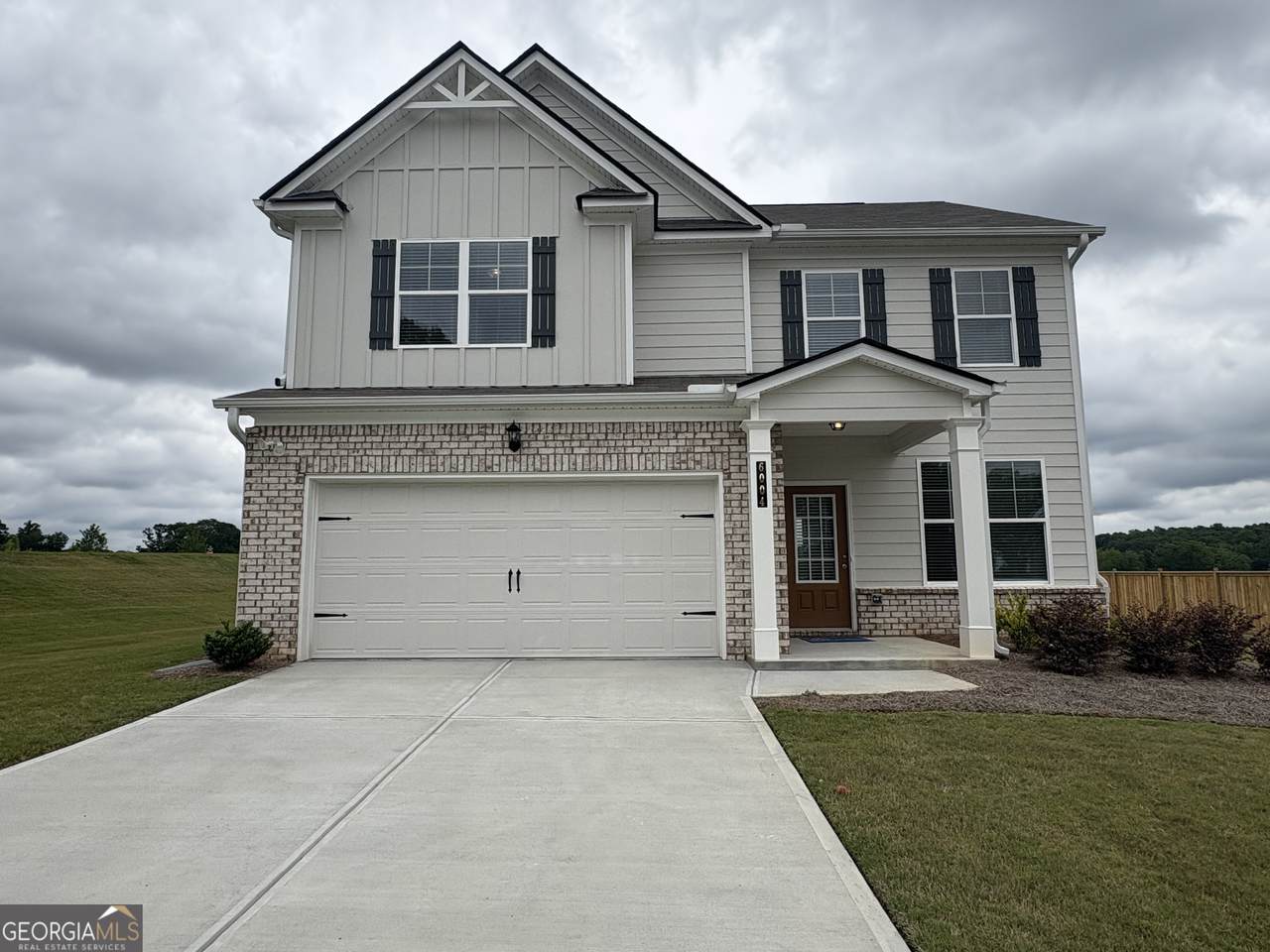 6004 Spring Way - Photo 1