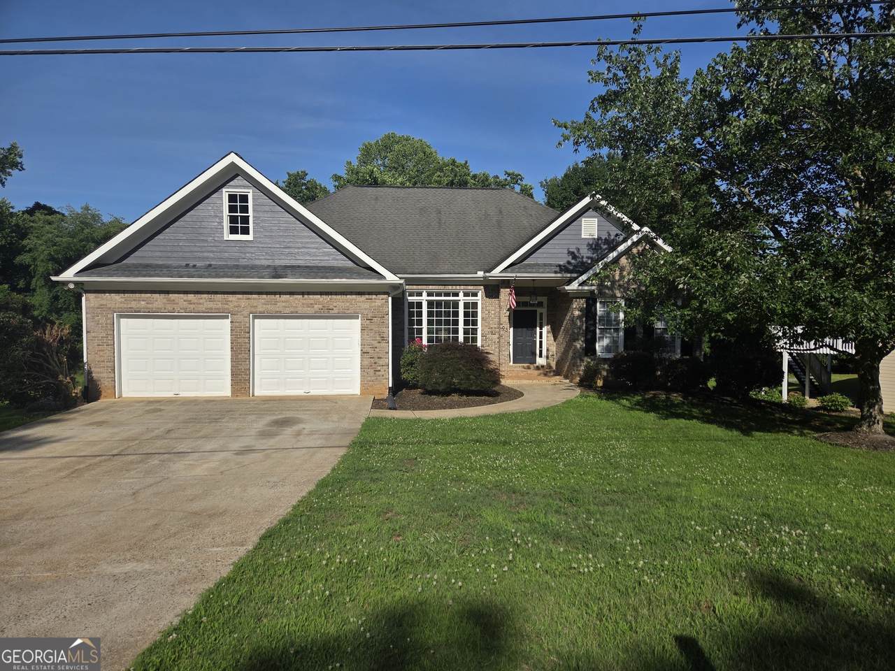 93 Overlook Circle - Photo 1