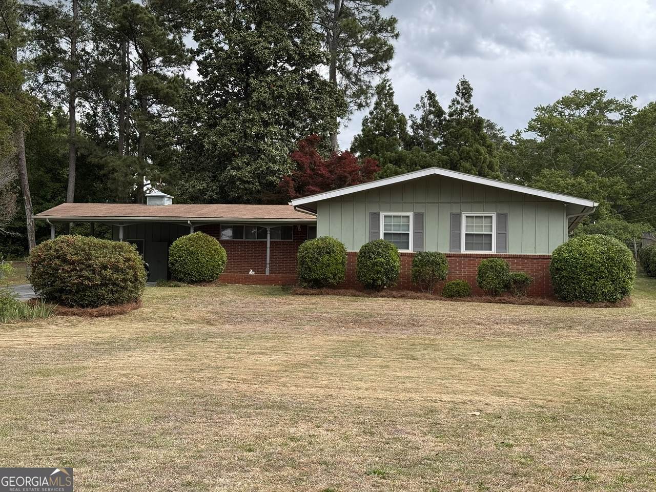 106 Johnston Drive - Photo 1