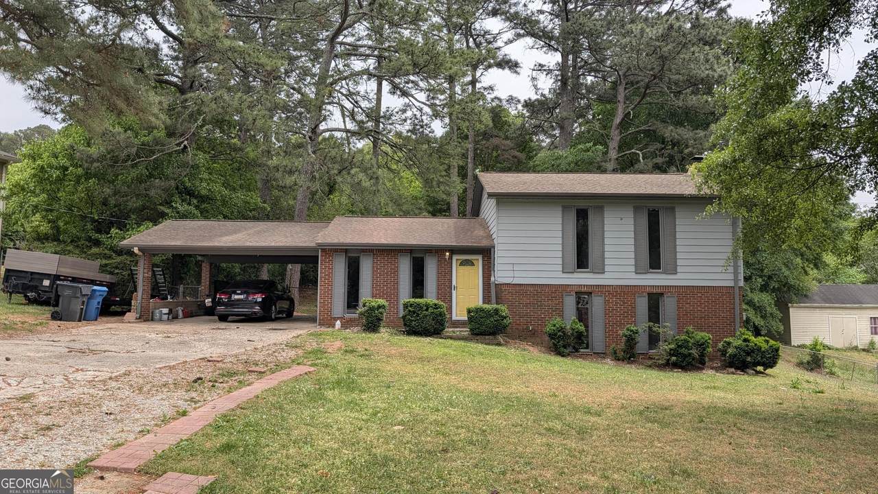 3124 Stanford Circle - Photo 1