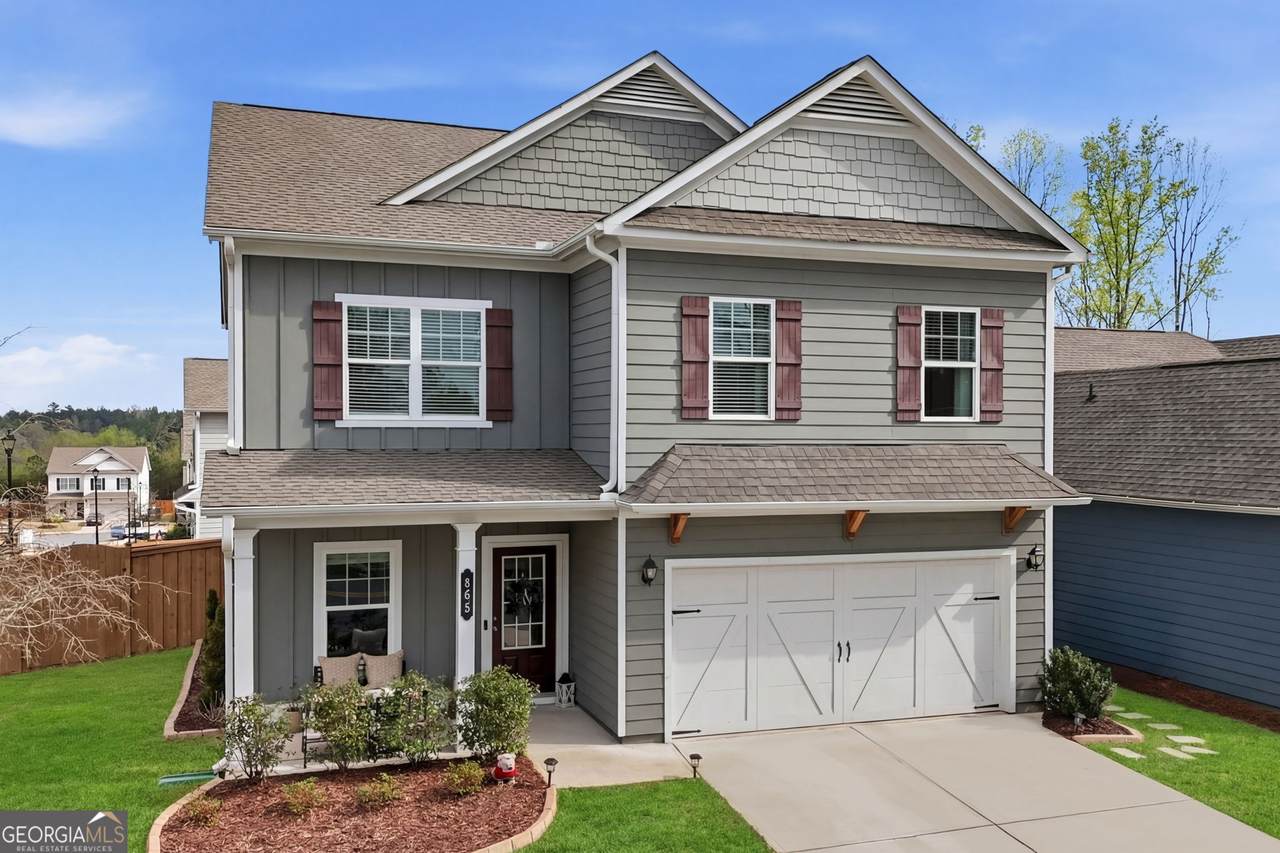 965 Cartersville Street - Photo 1