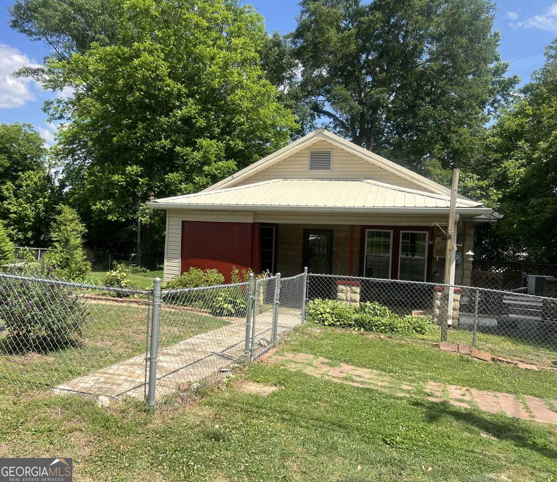775 Union Street - Photo 1