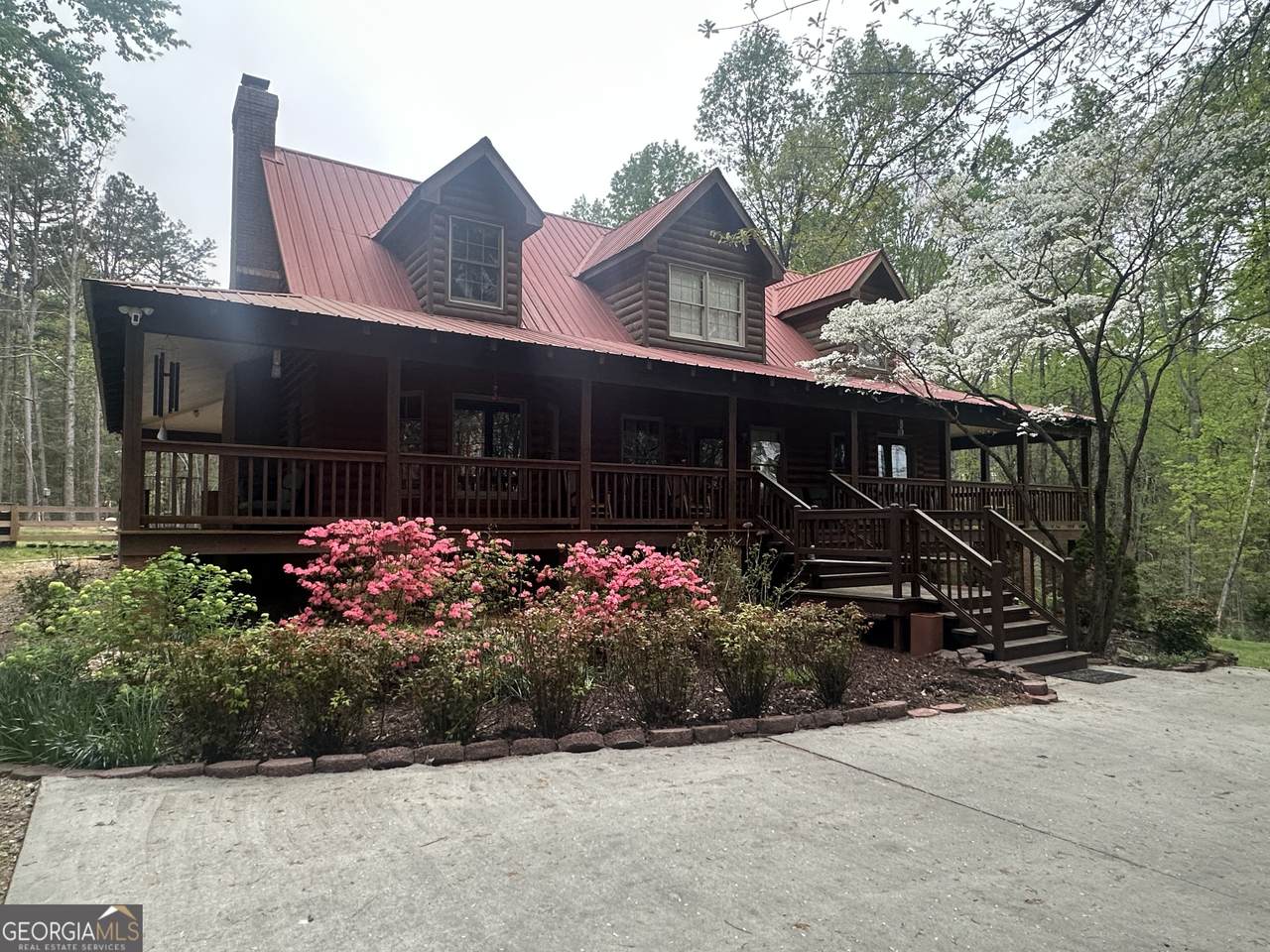 8275 Pea Ridge Road - Photo 1