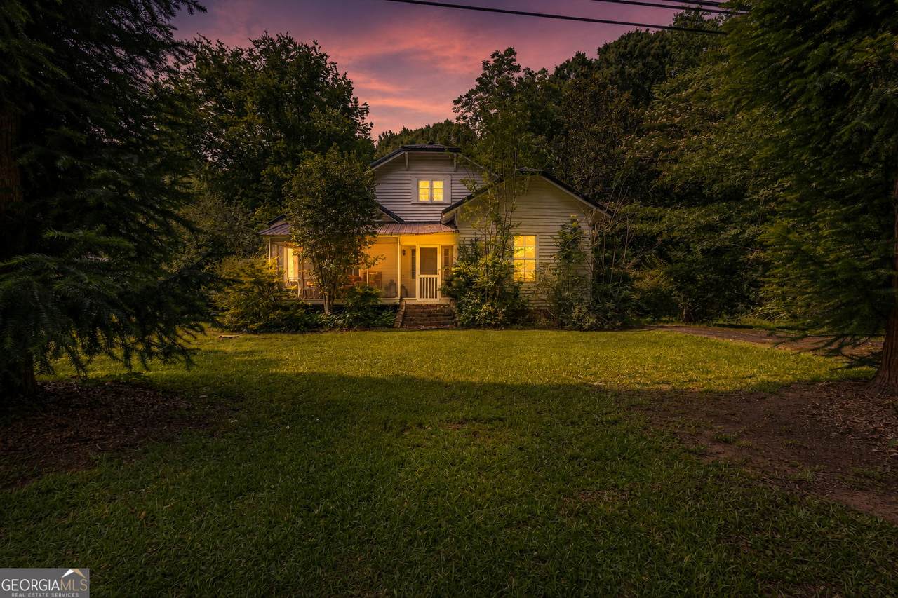 610 Johnson Street - Photo 1