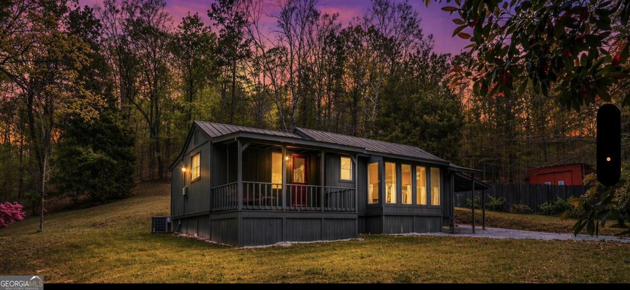 202 Fair Street - Photo 1