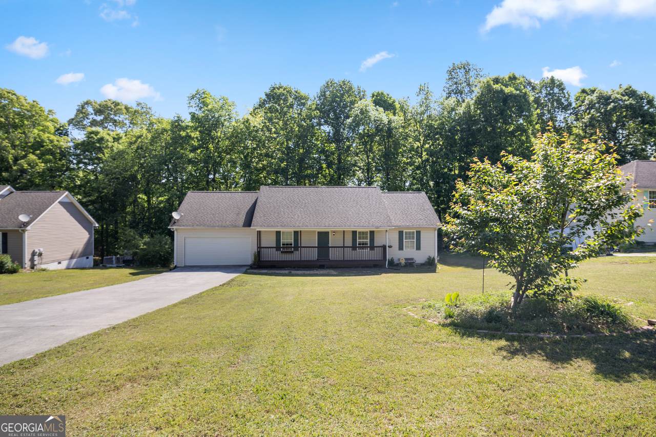 320 Brody Drive - Photo 1