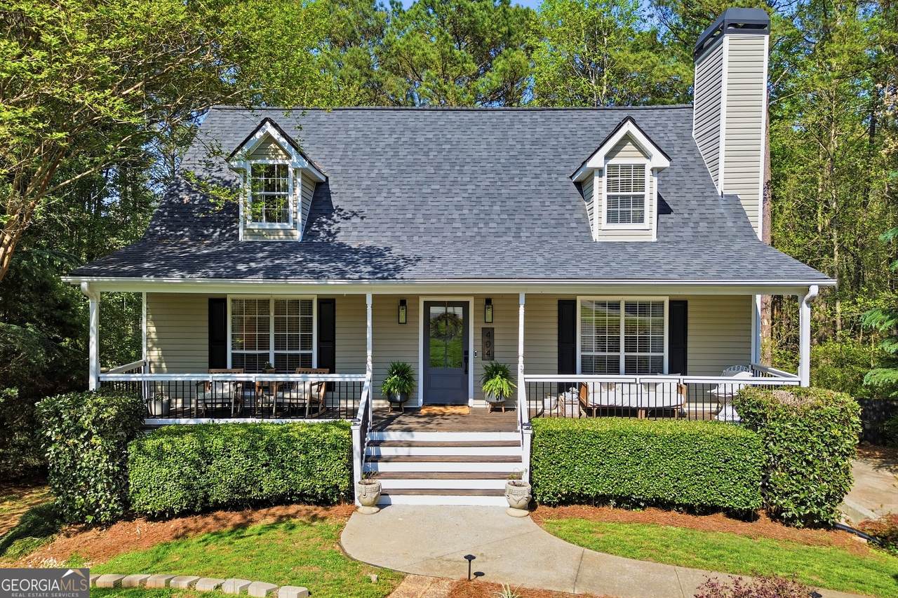 404 Eileen Circle - Photo 1