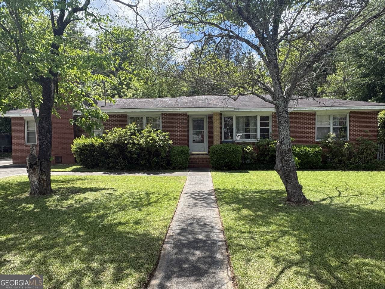 5735 Fitzgerald Street - Photo 1