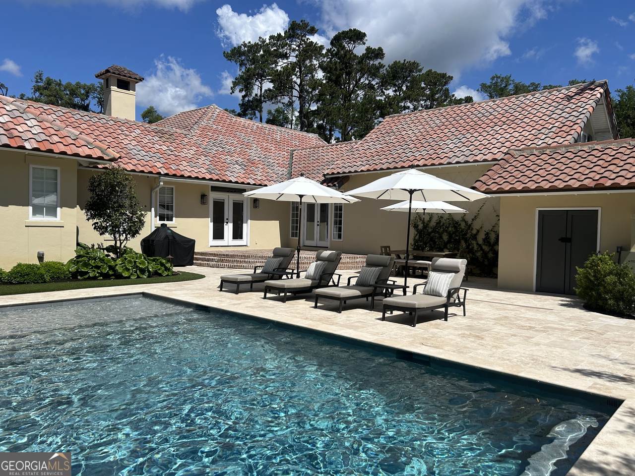 120 Governors Circle - Photo 1