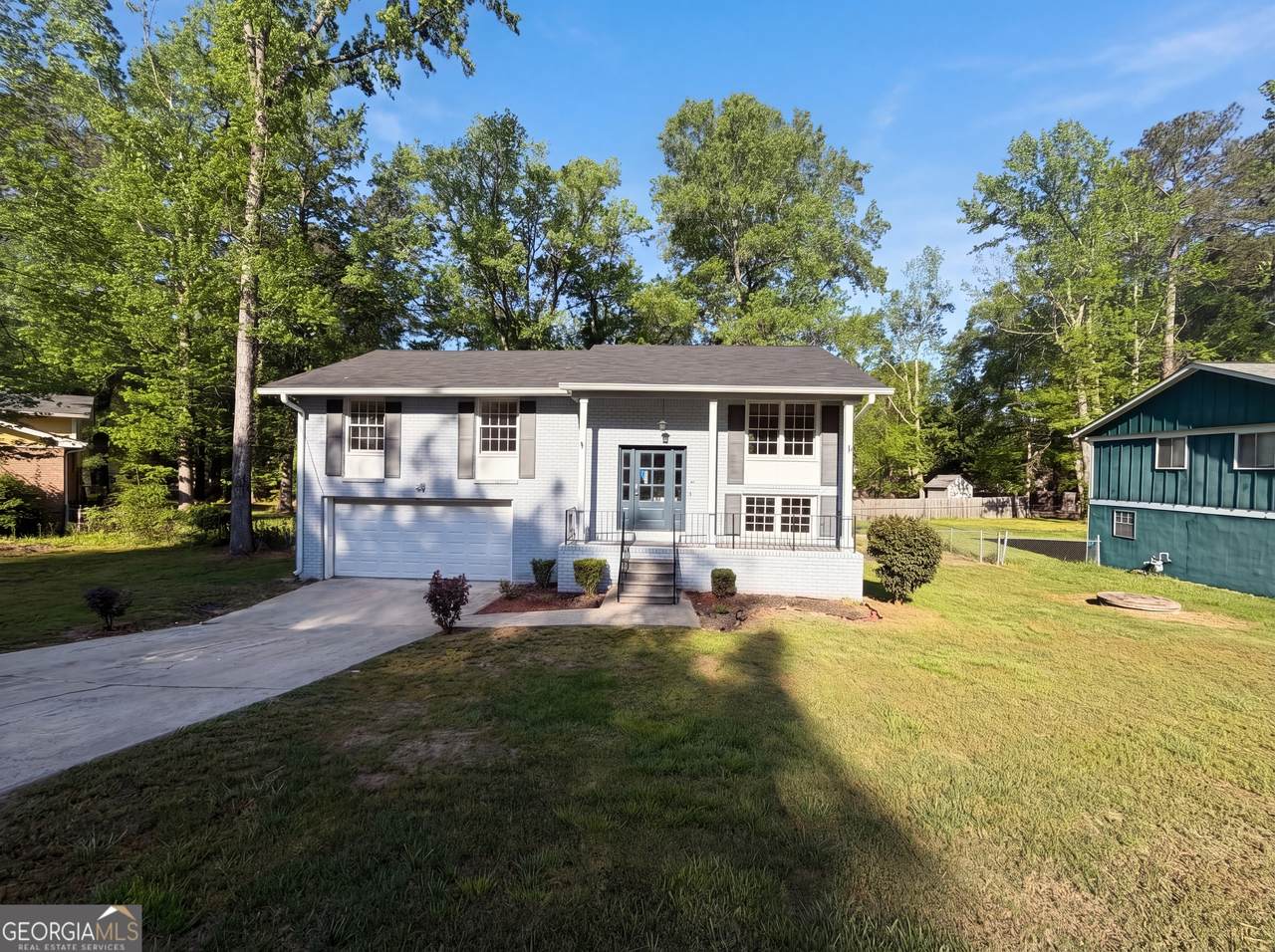 1010 Buckhurst Drive - Photo 1