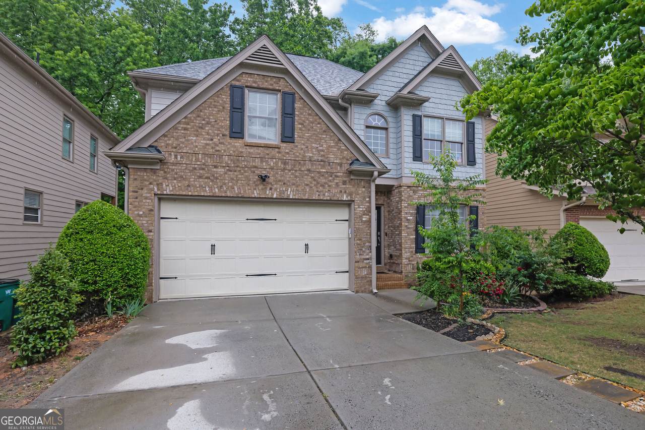 247 Water Oak Place - Photo 1