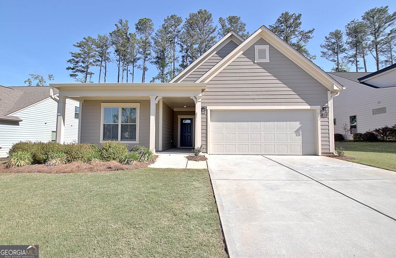 352 Elkins Place - Photo 1