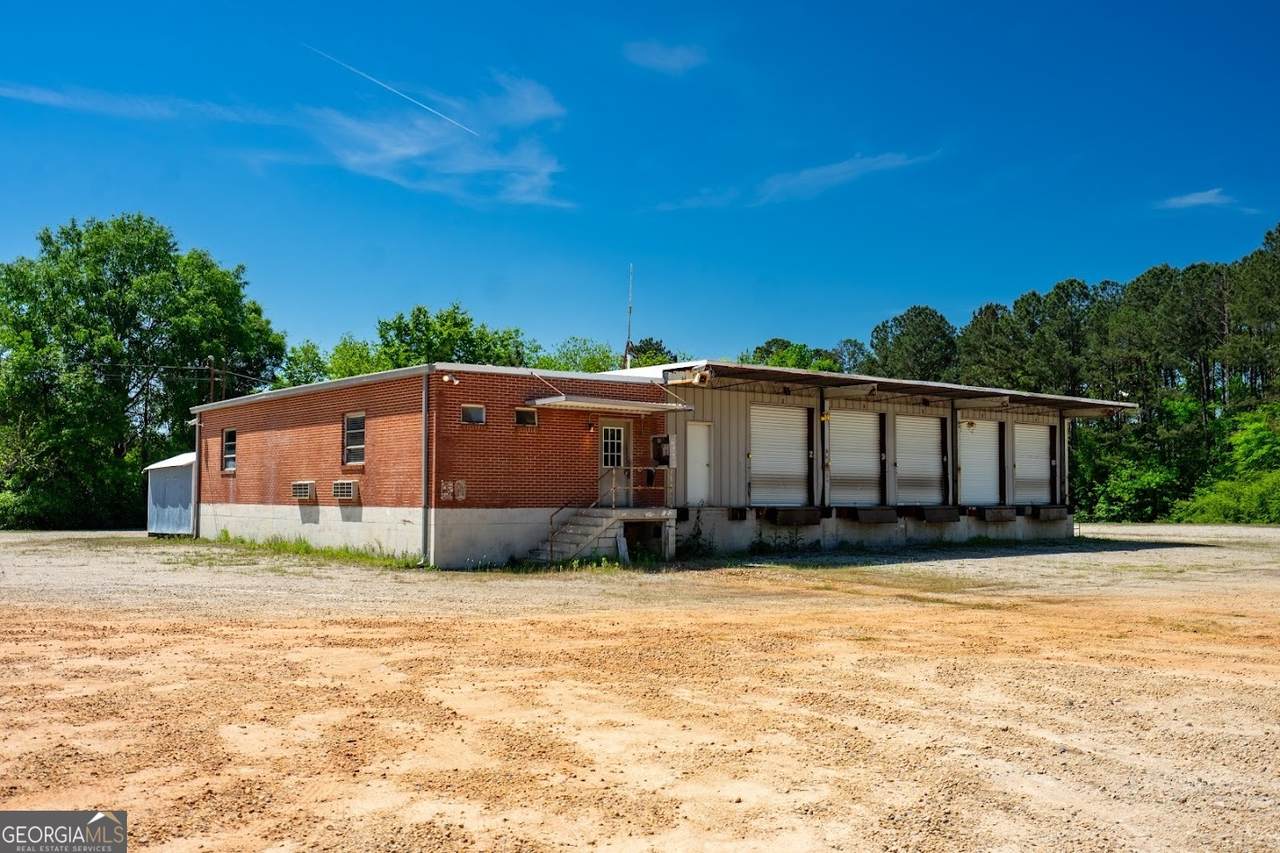 677 Hudson Road - Photo 1