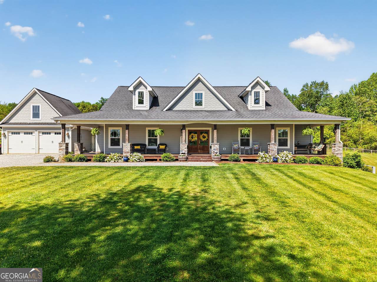 6920 Holly Springs Road - Photo 1