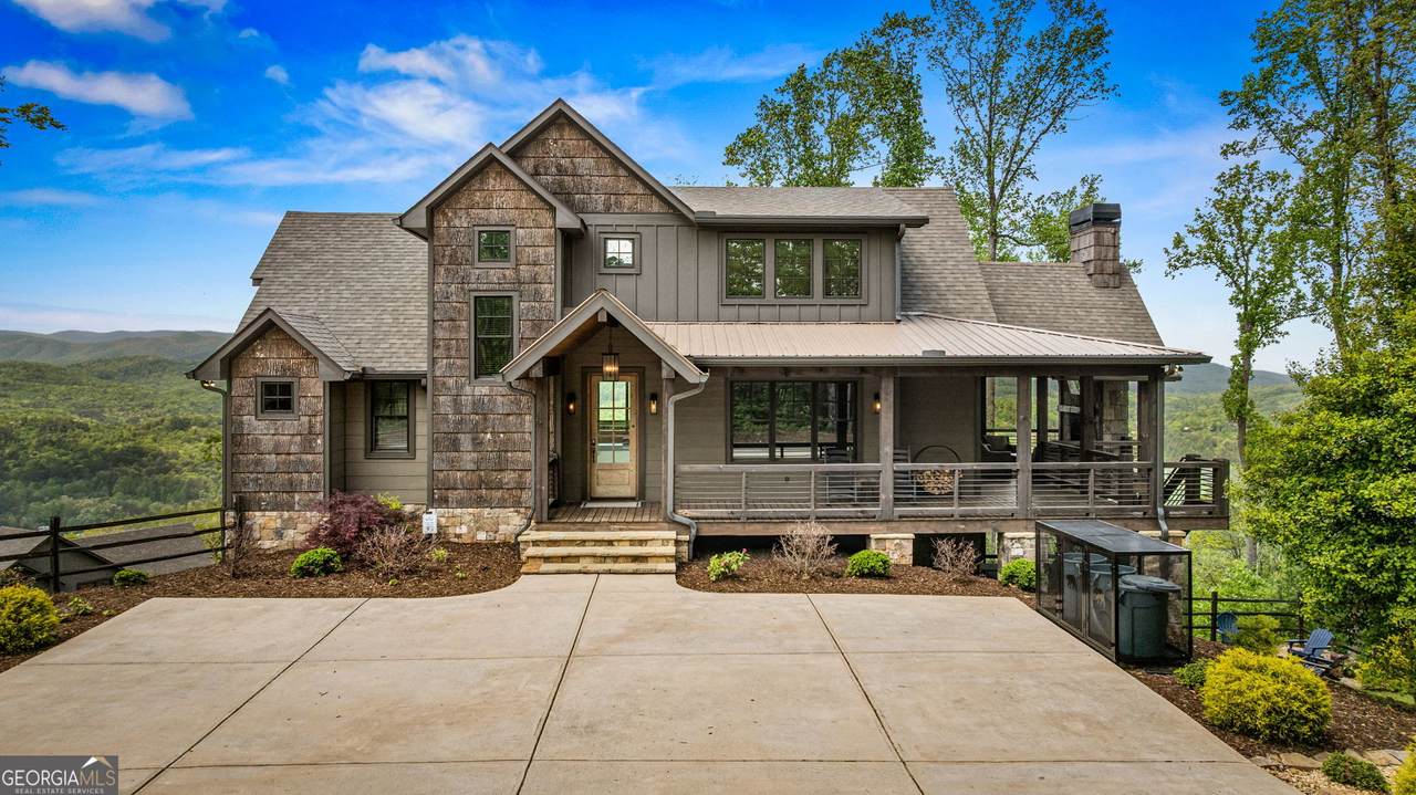 802 Overlook Drive - Photo 1