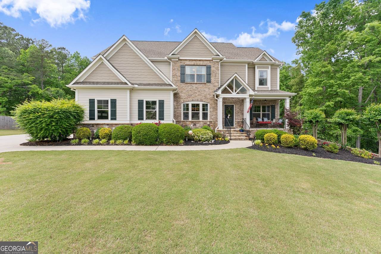 1247 Sterling Lake Drive - Photo 1