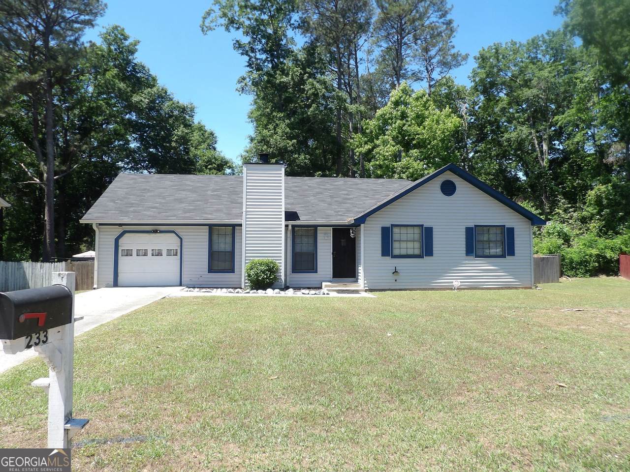 233 Leafwood Lane - Photo 1