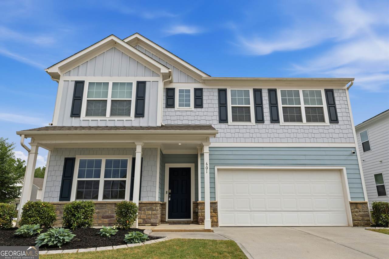 601 Blue Ash Court - Photo 1