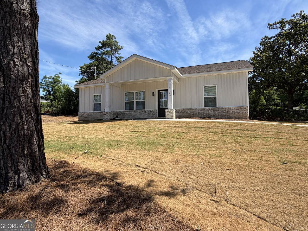 1765 Wycliffe Street - Photo 1