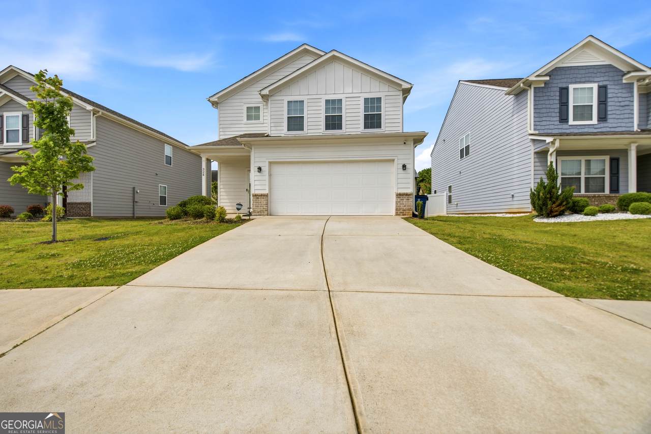 324 Paulownia Circle - Photo 1