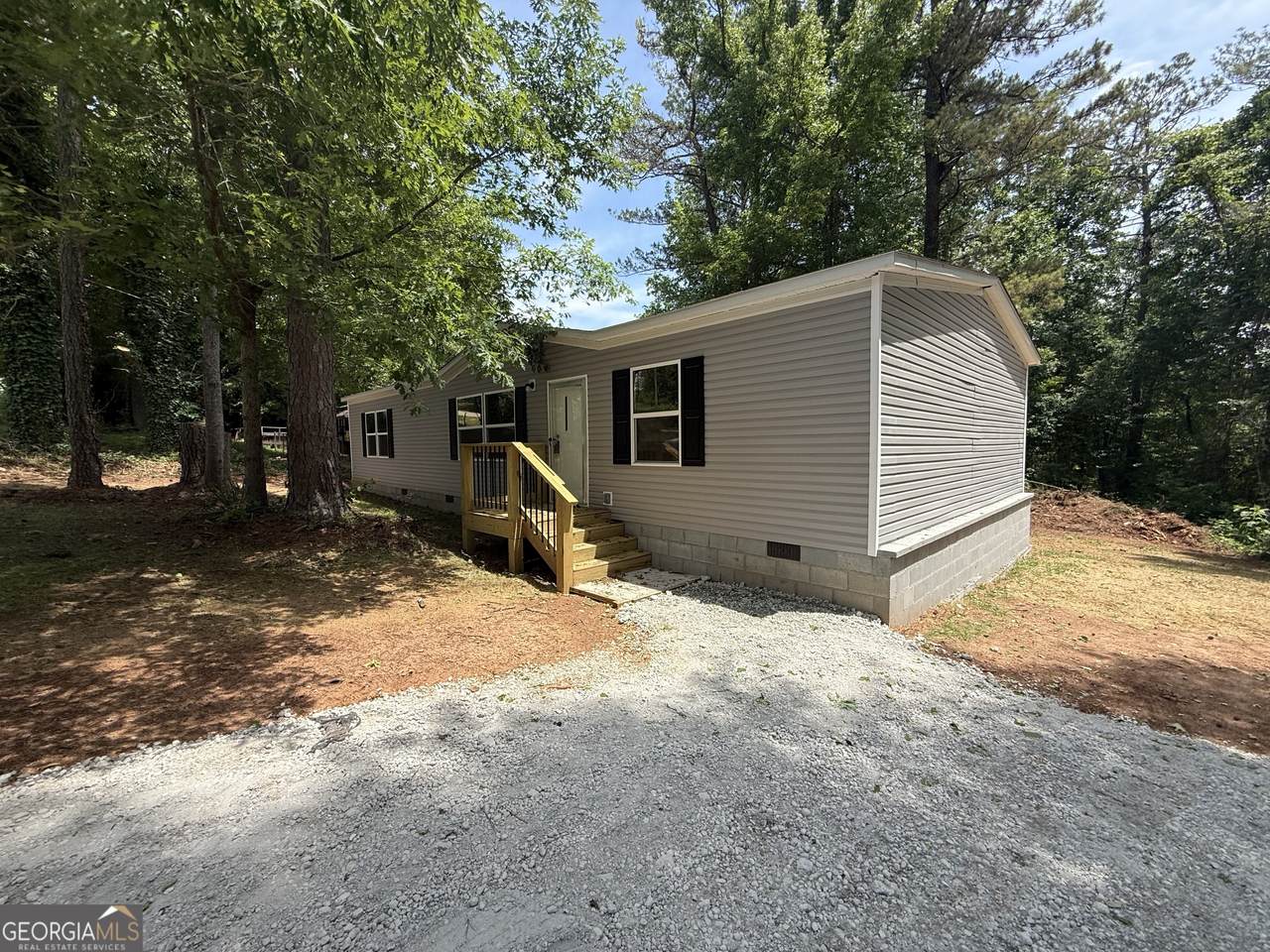 166 Evergreen Drive - Photo 1