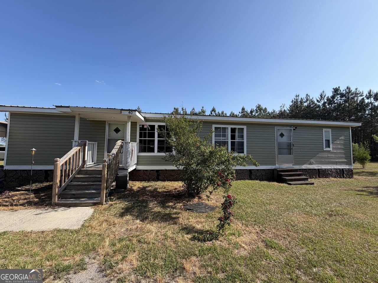 40 Azalea Drive - Photo 1