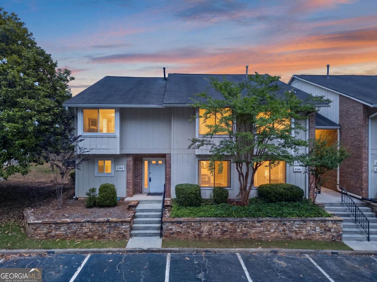 2240 Runnymead Ridge - Photo 1