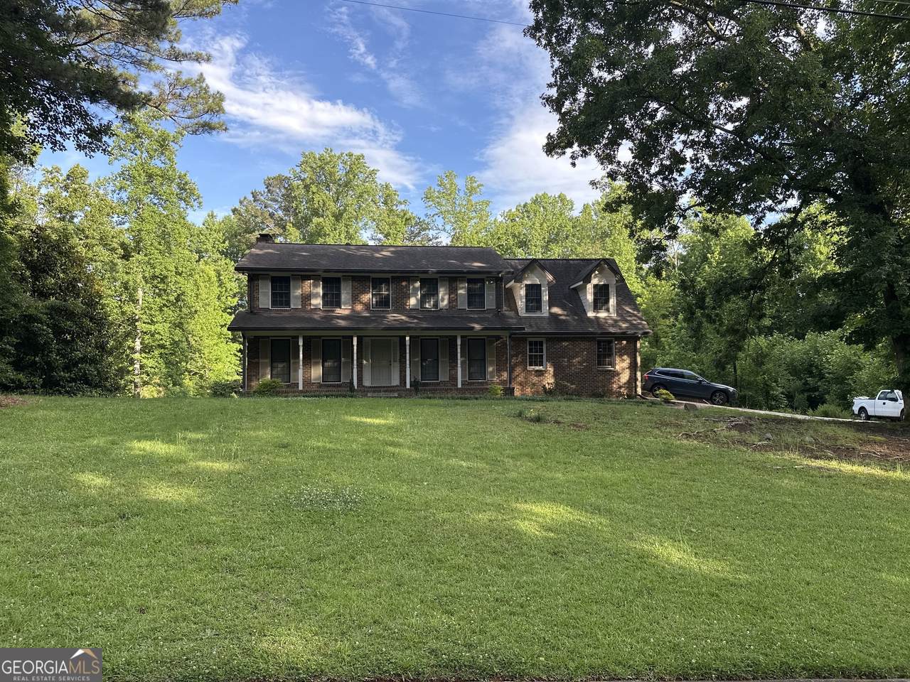 6980 Oak Leaf Drive - Photo 1