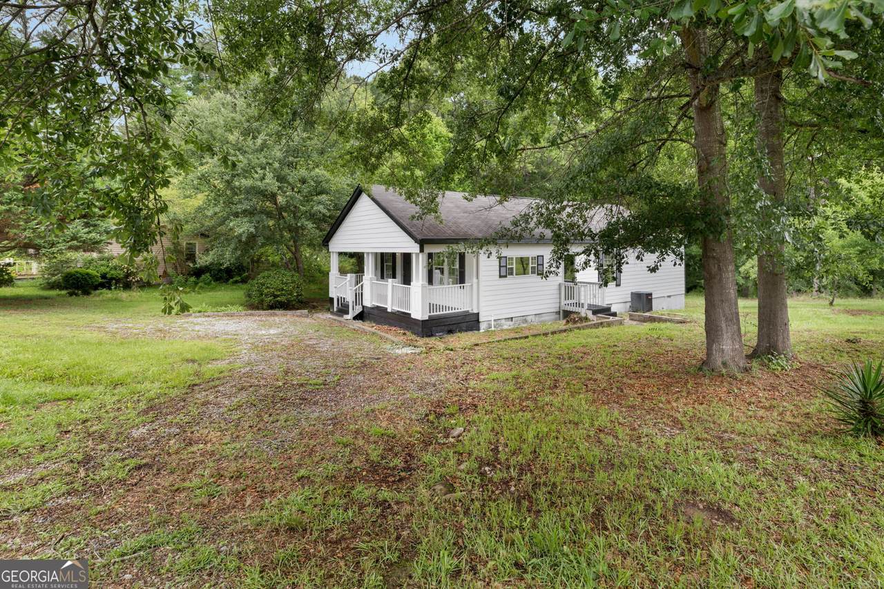 109 Flatrock Lane - Photo 1