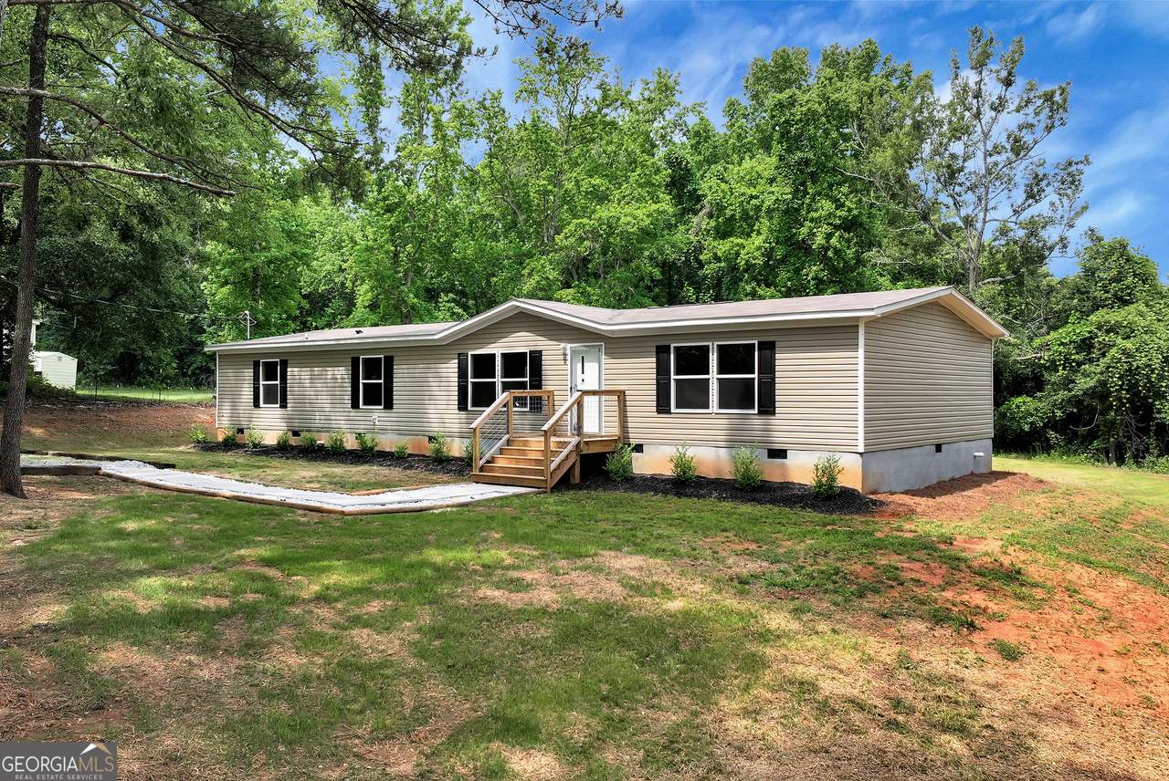832 Stone Stewart Road - Photo 1