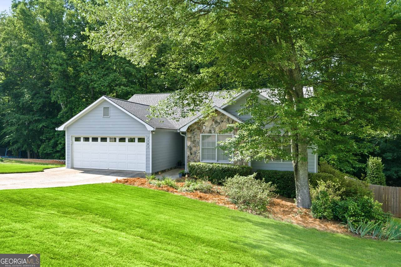2083 James River Cove - Photo 1
