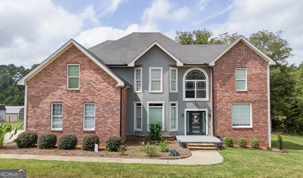 892 Perimeter Road - Photo 1