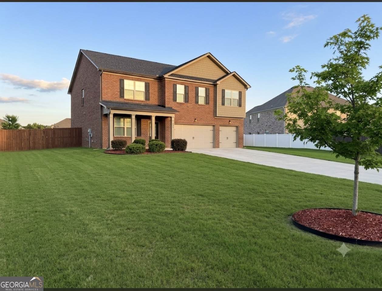 1493 Harlequin Way - Photo 1