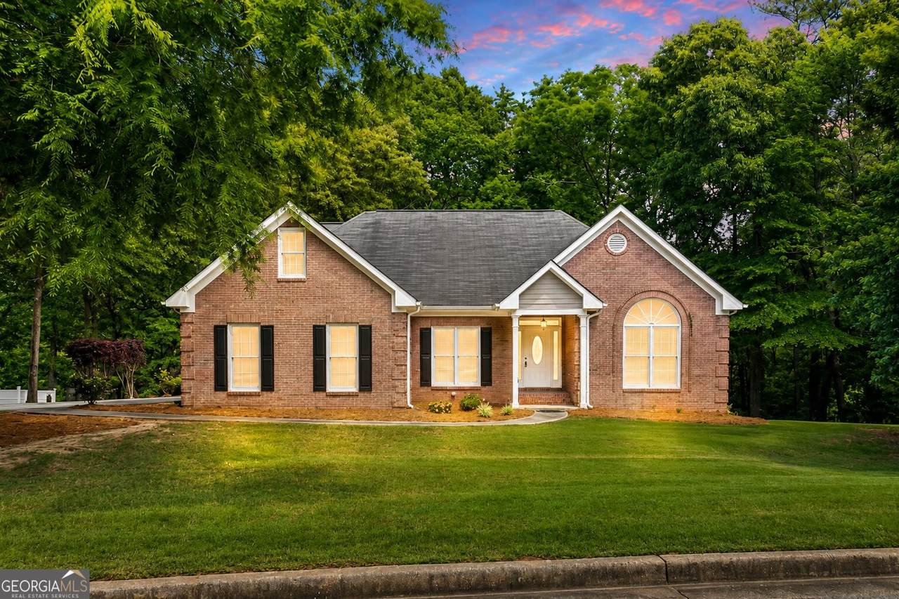 2624 Fireside Trail - Photo 1