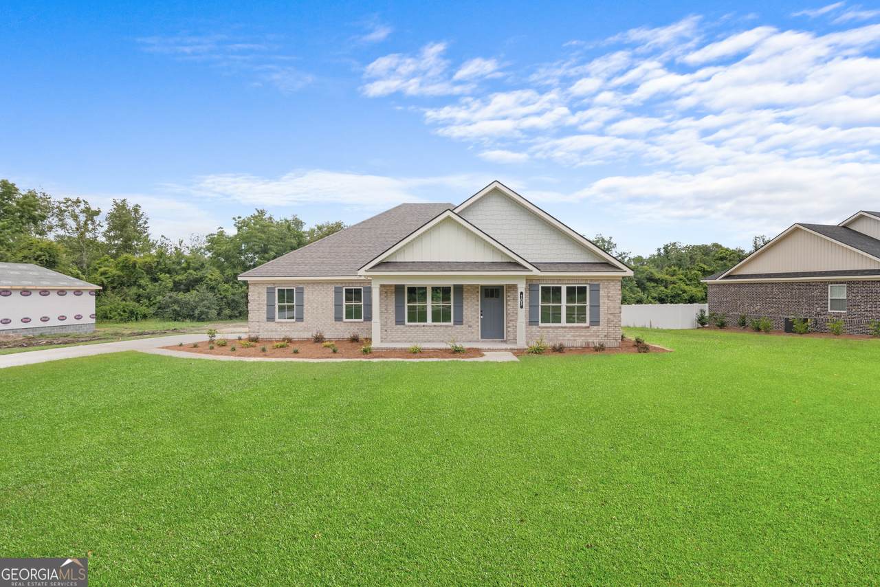 103 Pin Oak Lane - Photo 1