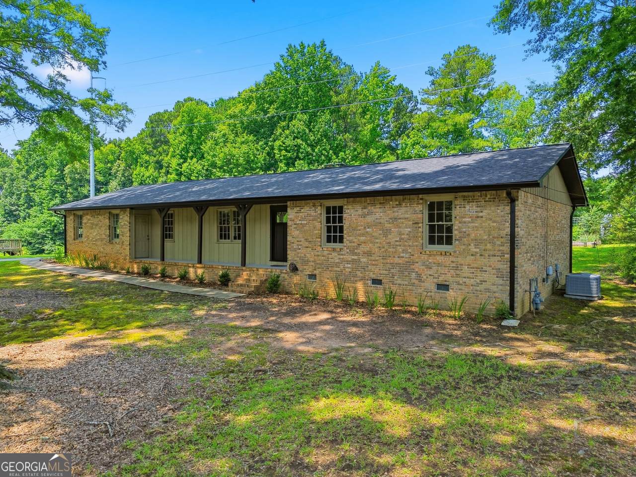 125 Childers Road - Photo 1