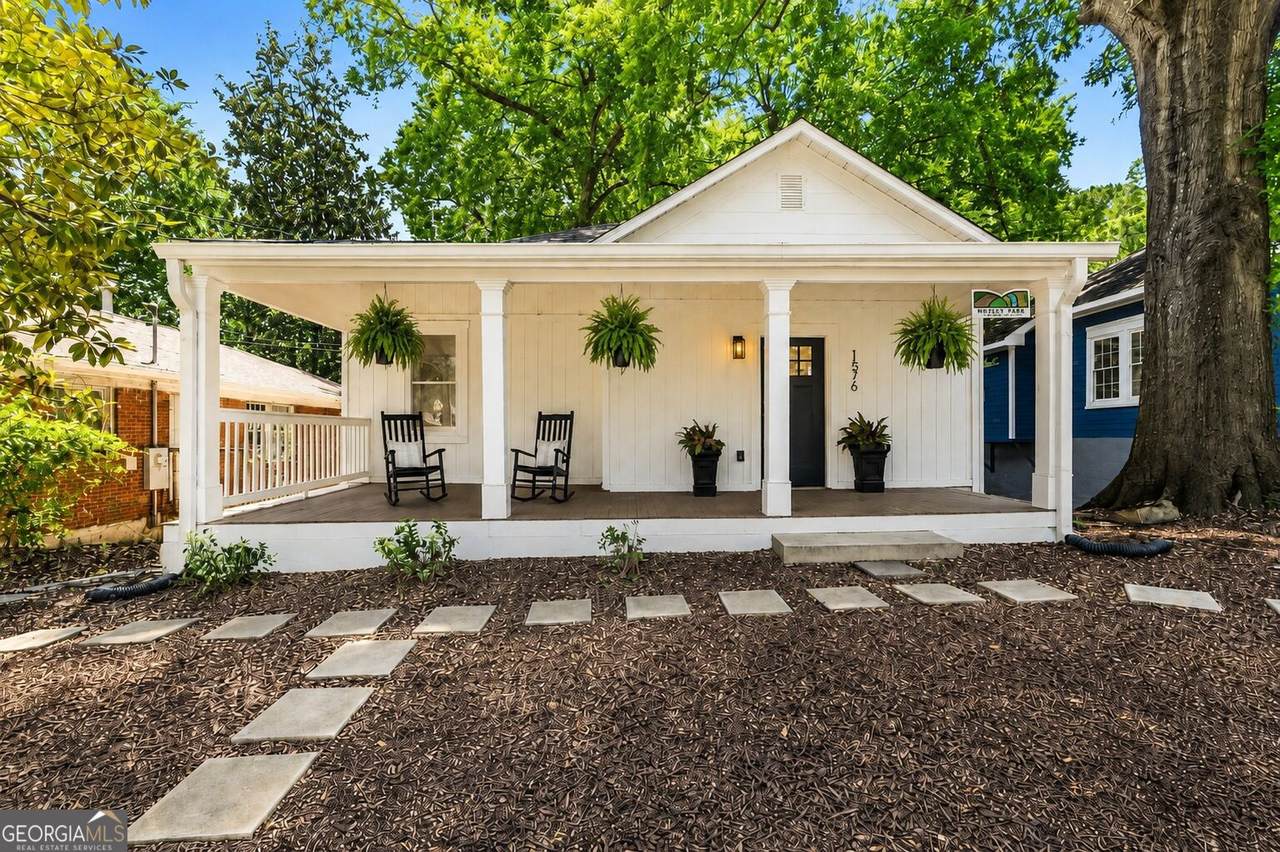 1576 Elixir Avenue - Photo 1