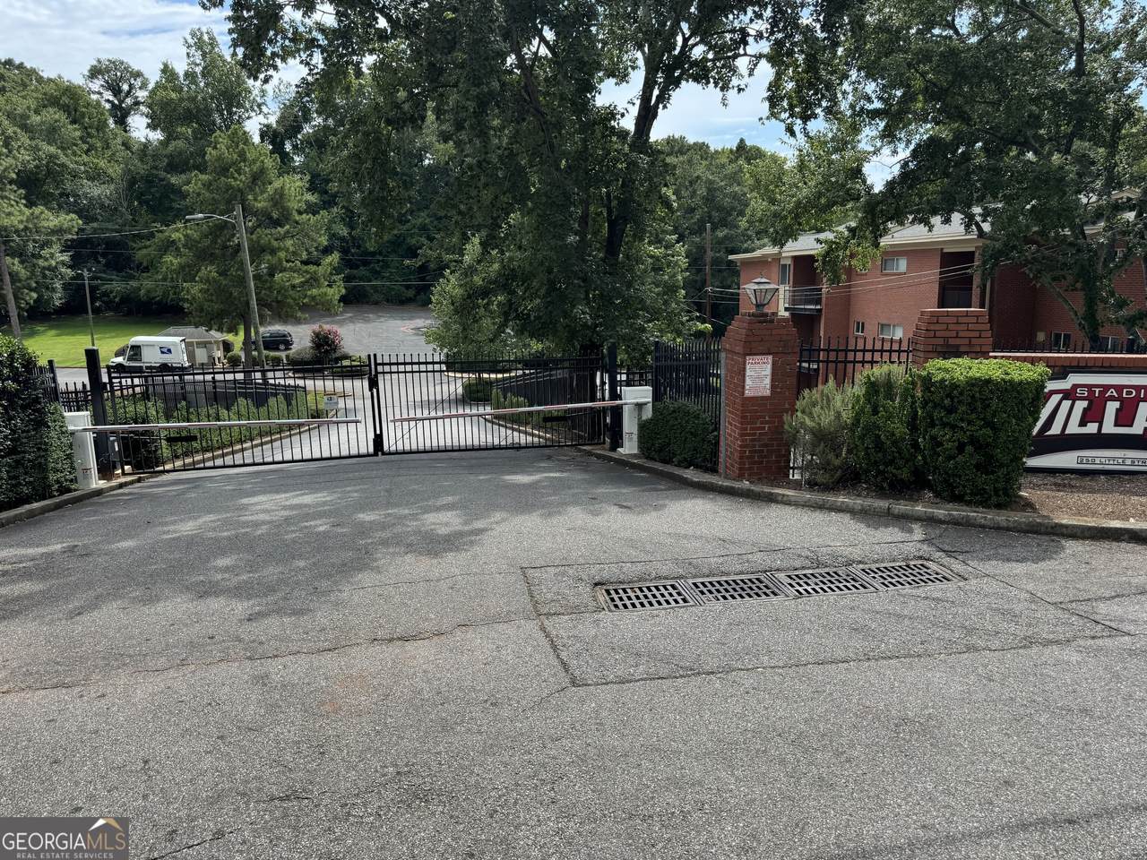 250 Little Street - Photo 1