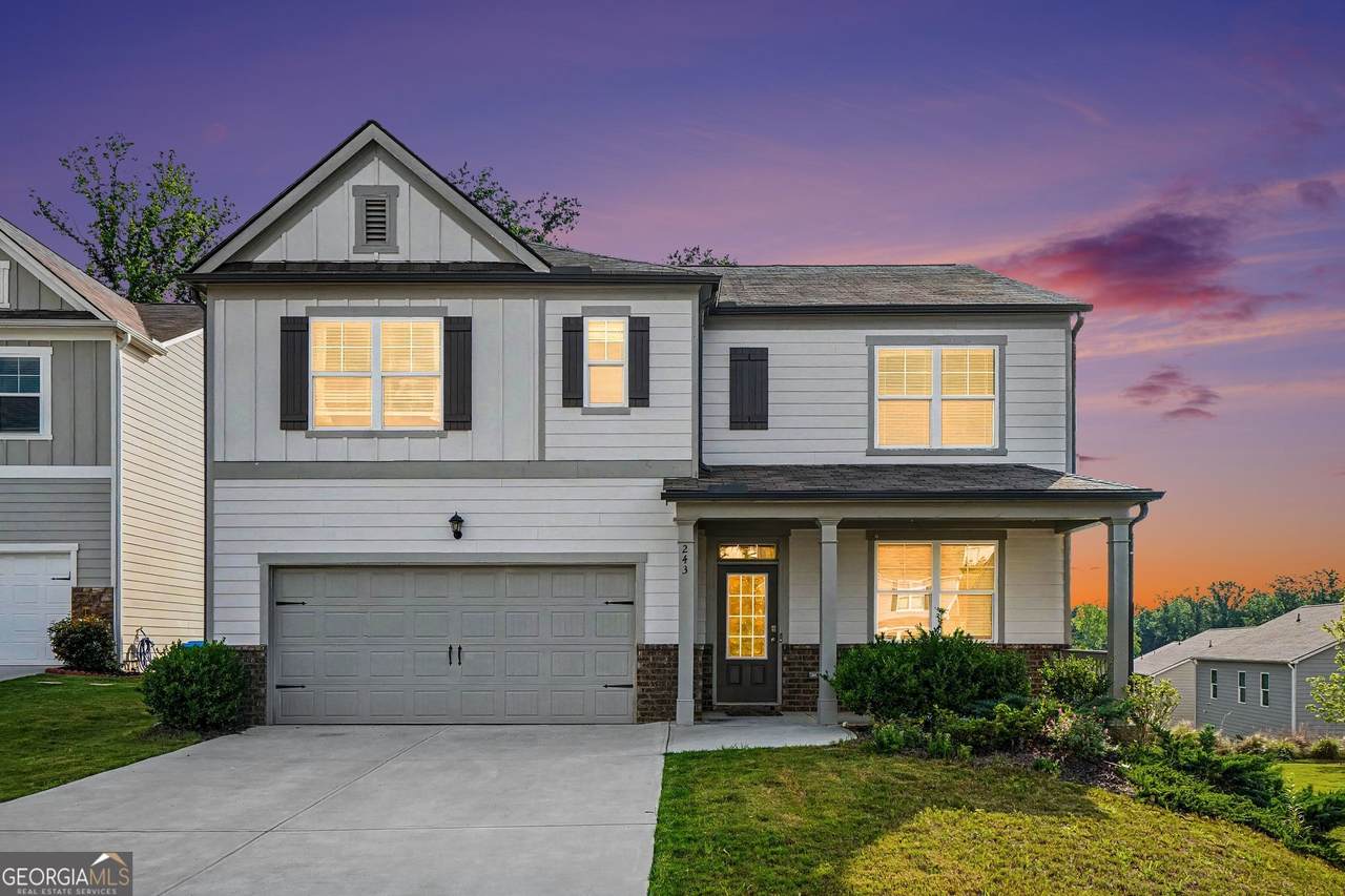 243 Berkeley Trace - Photo 1
