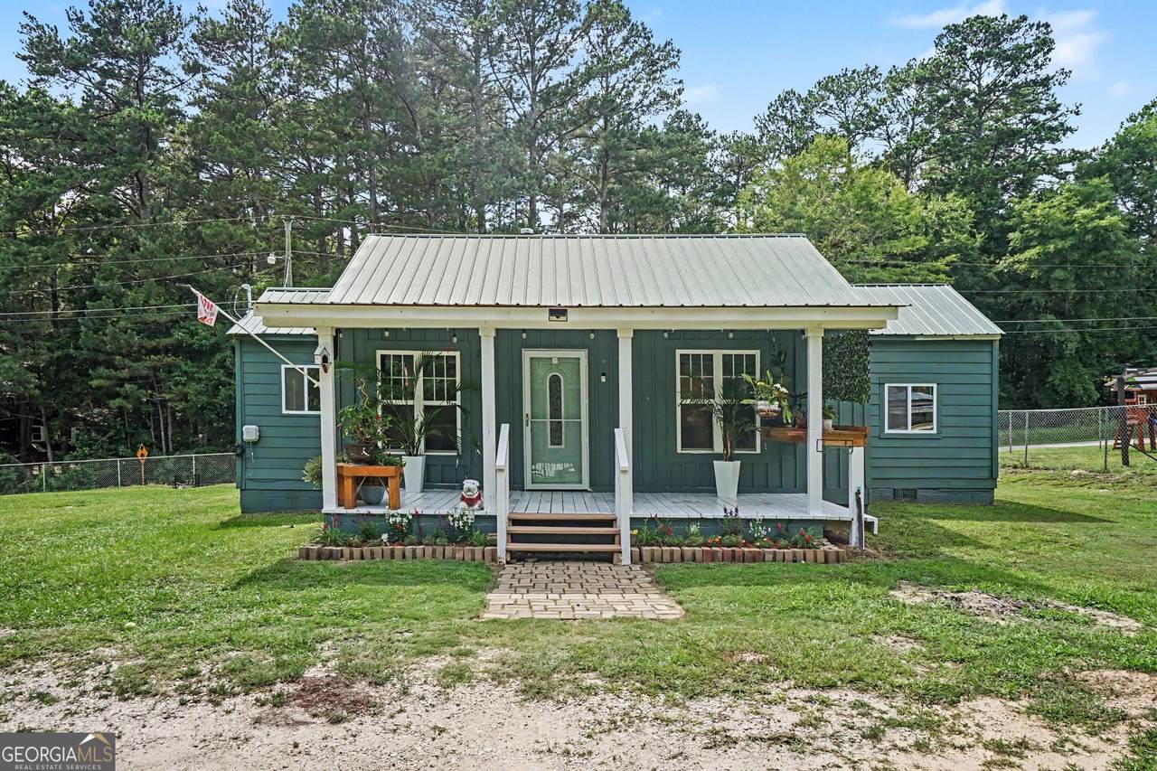 2355 Lucas Drive - Photo 1