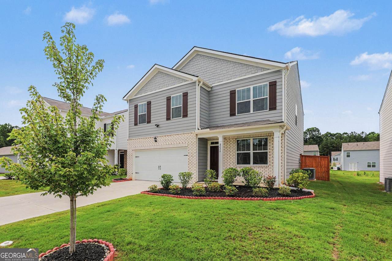 8236 Castleton Drive - Photo 1
