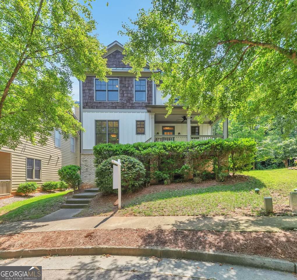 1376 Park Trace - Photo 1