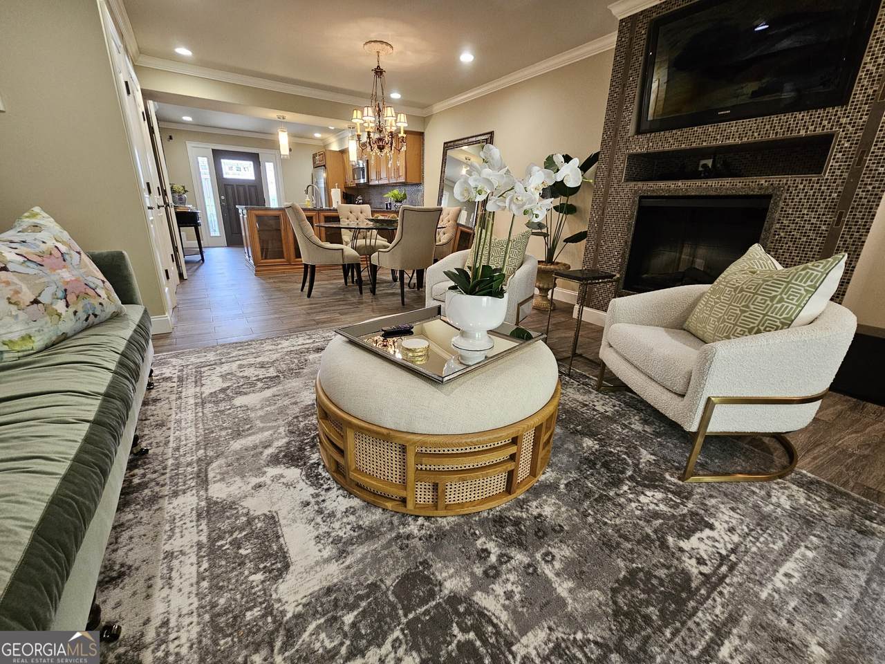 1085 Holly Drive - Photo 1