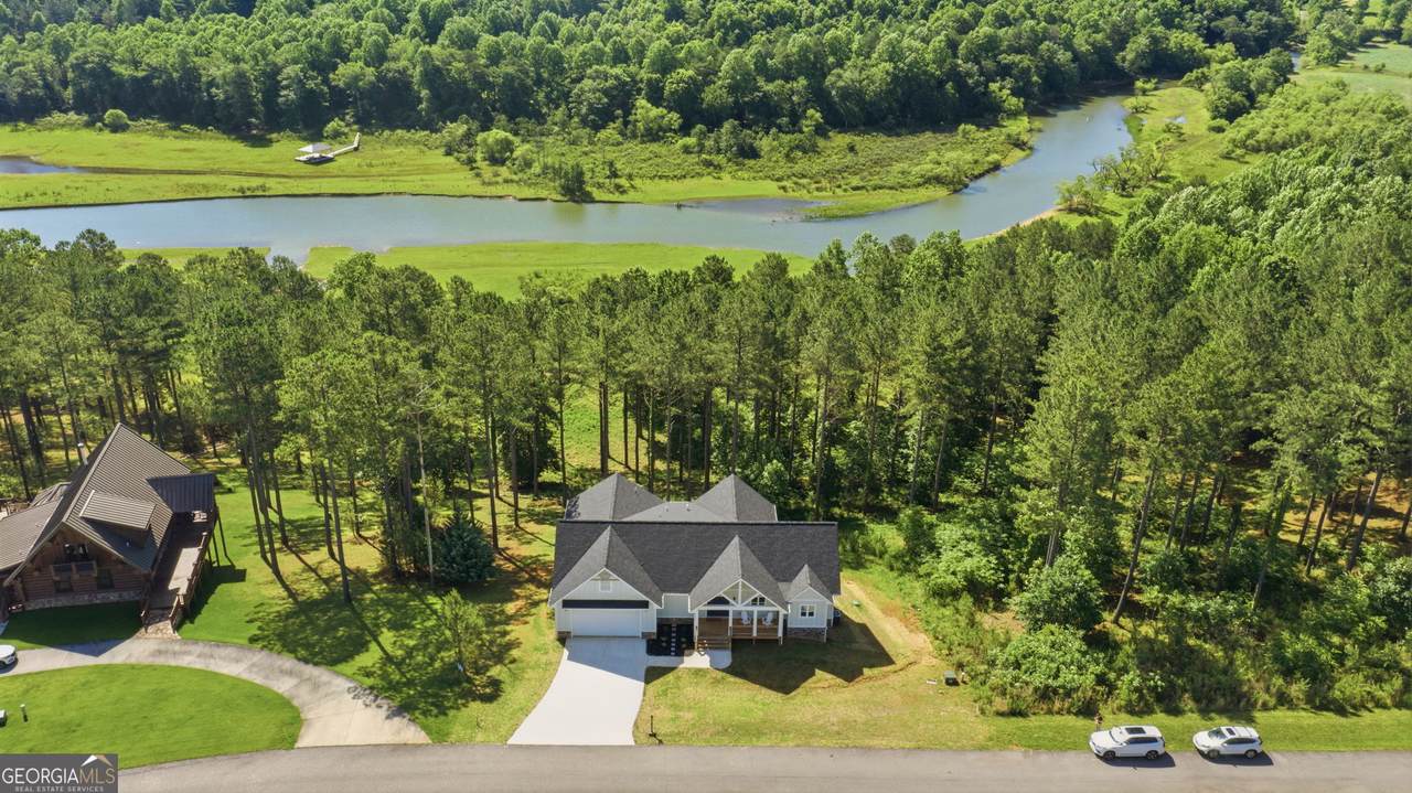 511 Sandy Lake Lane - Photo 1