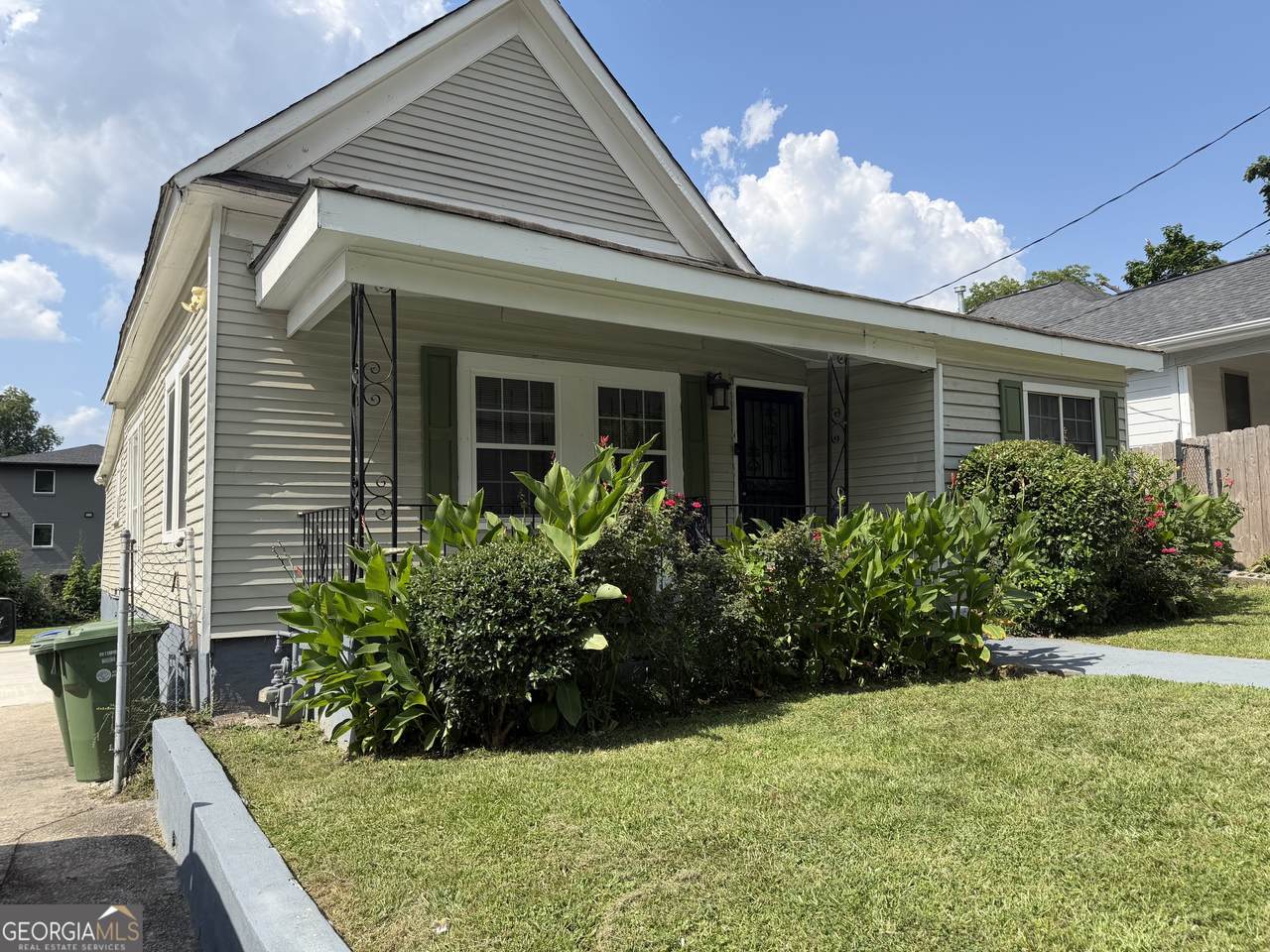 835 North Avenue - Photo 1
