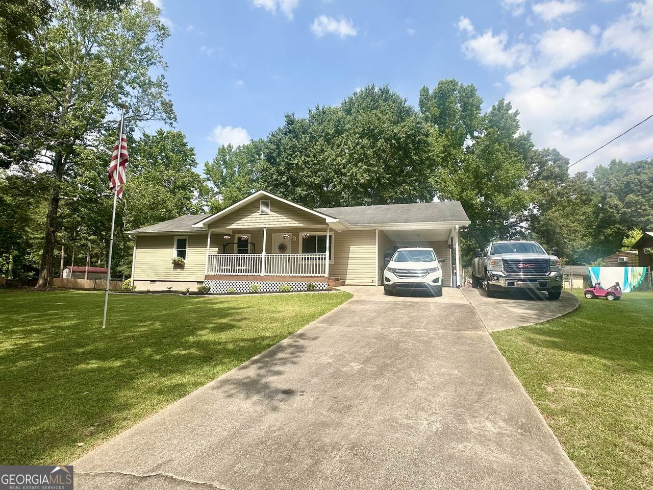 145 Highland Circle - Photo 1