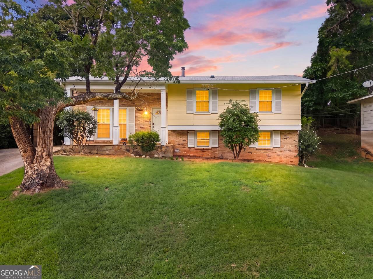 2510 Brentwood Court - Photo 1