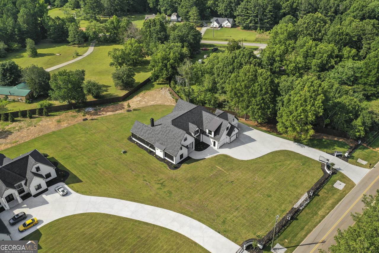 2376 Wall Road - Photo 1