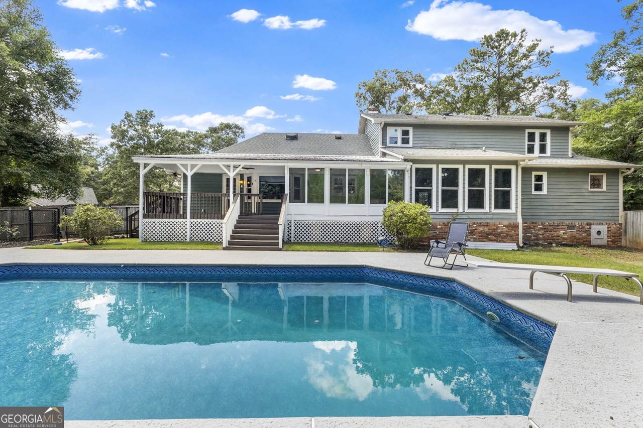 6698 Chriswood Drive - Photo 1
